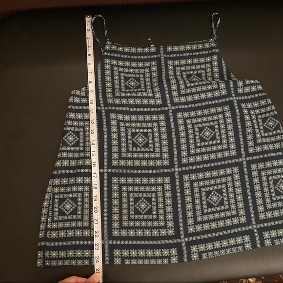 LOFT Printed Top Size L - Picture 5 of 6